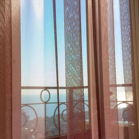 Apartman видовая в аркадии с балконом *